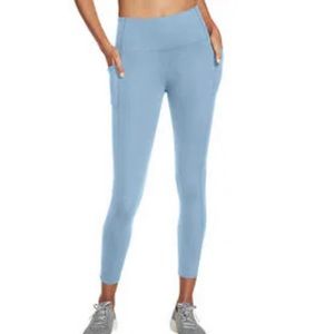 Skechers Ladies' 7/8 GOWALK Tight. Size L